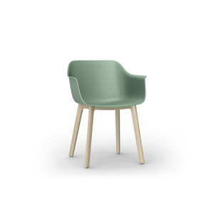Cadeira Boston by Josep Lluscà. cor verde. Para uso interno.